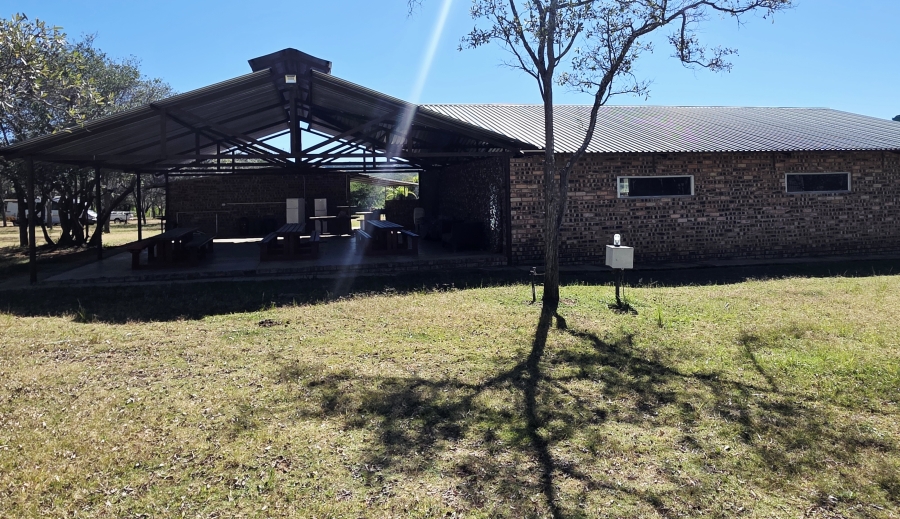 4 Bedroom Property for Sale in Buffelsdoorns AH Limpopo