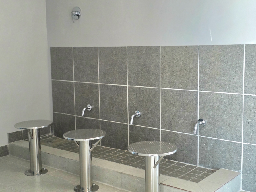 To Let Commercial Property for Rent in Magna Via Industrial Limpopo
