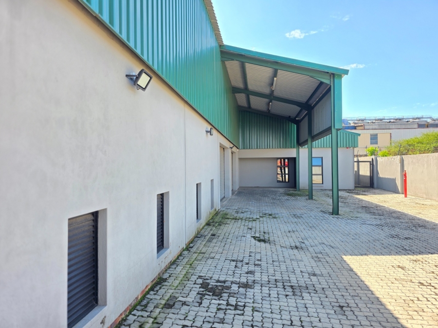 To Let Commercial Property for Rent in Magna Via Industrial Limpopo