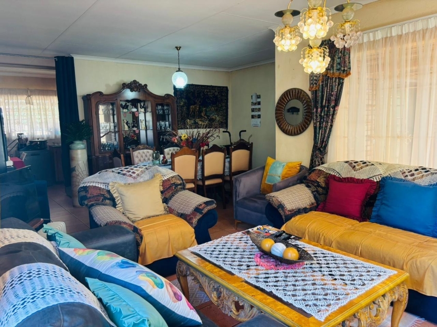 4 Bedroom Property for Sale in Chroompark Limpopo