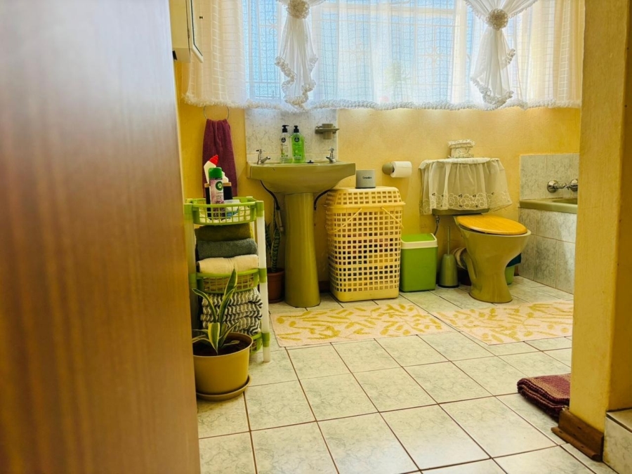 4 Bedroom Property for Sale in Chroompark Limpopo