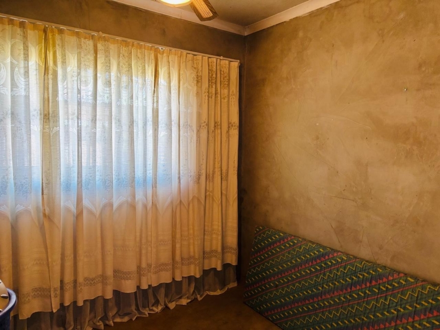 4 Bedroom Property for Sale in Chroompark Limpopo