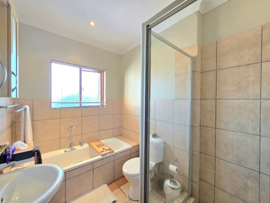 To Let 2 Bedroom Property for Rent in Bendor Limpopo