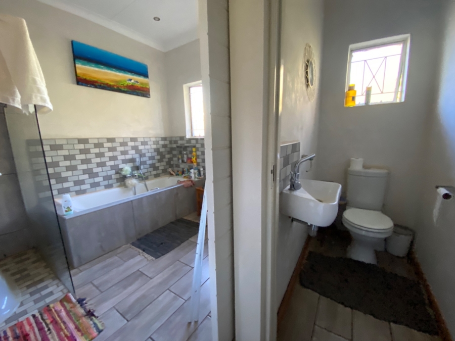 3 Bedroom Property for Sale in Trim Park Limpopo