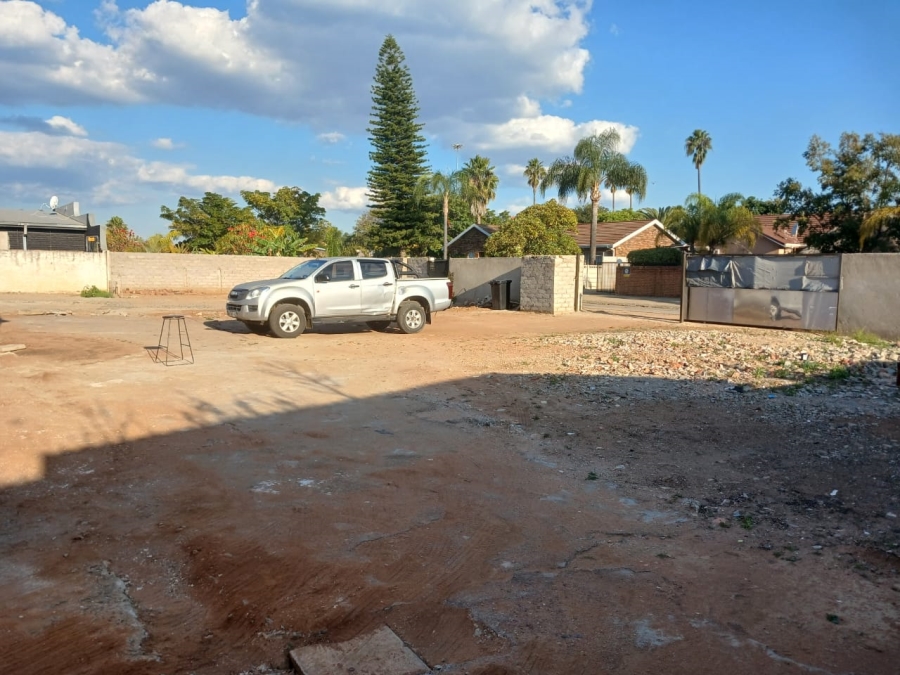 5 Bedroom Property for Sale in Westenburg Limpopo