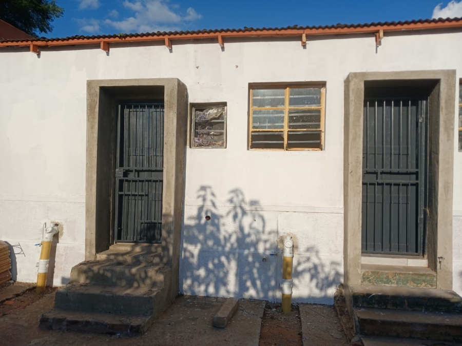 5 Bedroom Property for Sale in Westenburg Limpopo