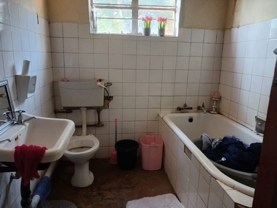 5 Bedroom Property for Sale in Westenburg Limpopo