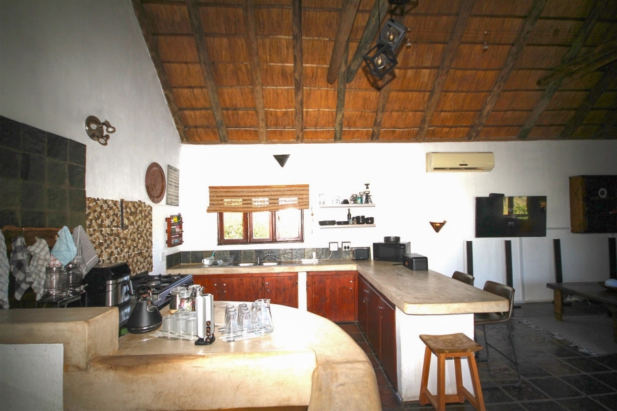 5 Bedroom Property for Sale in Kampersrus Limpopo
