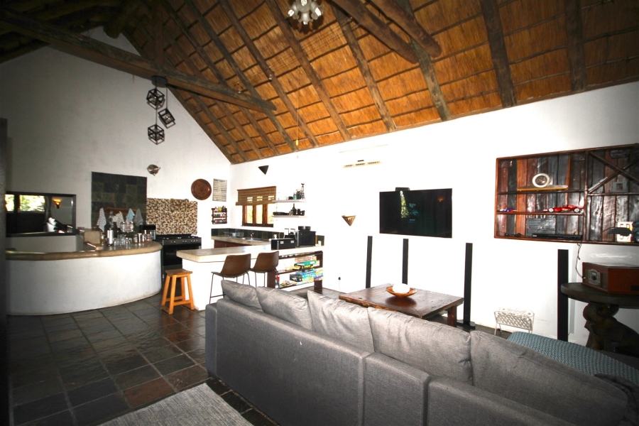 5 Bedroom Property for Sale in Kampersrus Limpopo