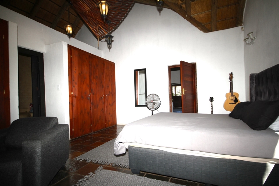 5 Bedroom Property for Sale in Kampersrus Limpopo