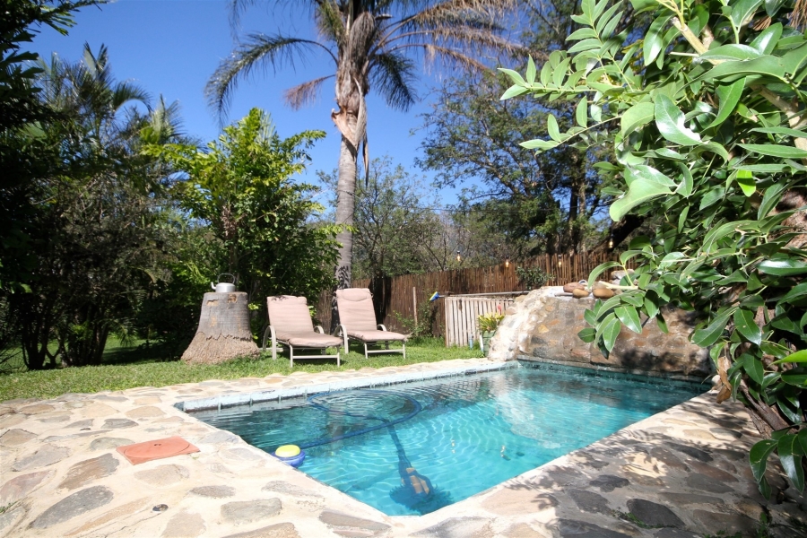 5 Bedroom Property for Sale in Kampersrus Limpopo