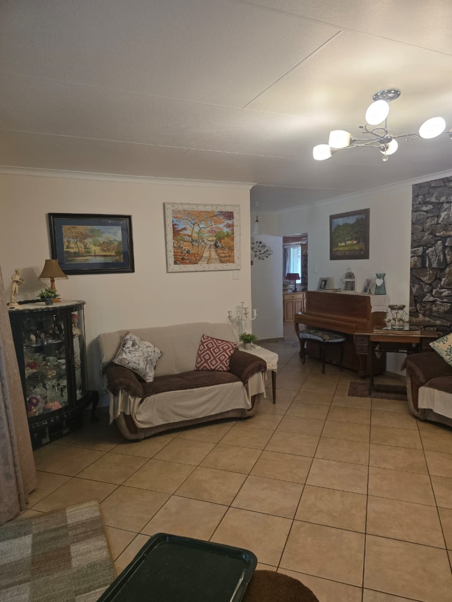 4 Bedroom Property for Sale in Onverwacht Limpopo