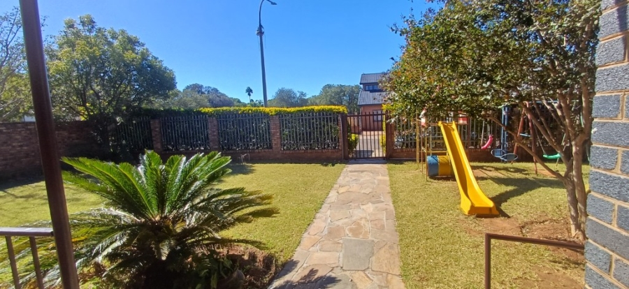 4 Bedroom Property for Sale in Jinnah Park Limpopo