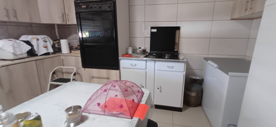 4 Bedroom Property for Sale in Jinnah Park Limpopo