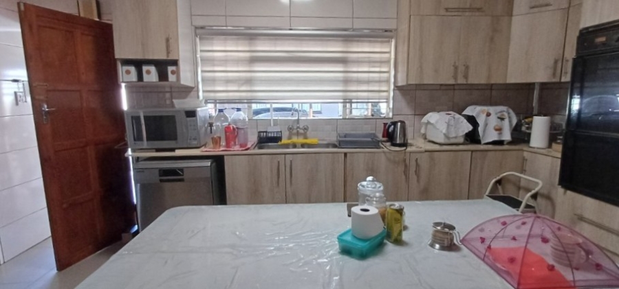 4 Bedroom Property for Sale in Jinnah Park Limpopo