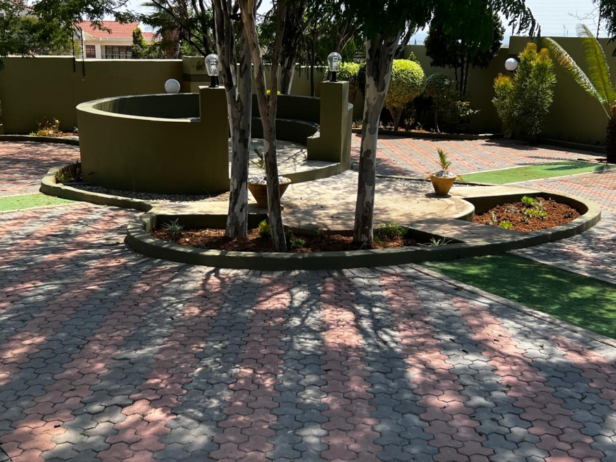 7 Bedroom Property for Sale in Sterpark Limpopo