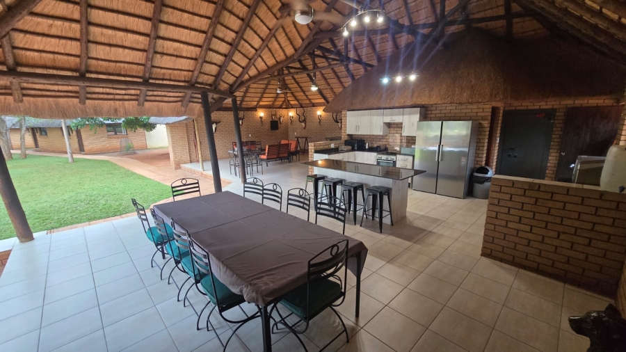 6 Bedroom Property for Sale in Alldays Limpopo