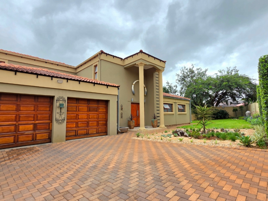 3 Bedroom Property for Sale in Bendor Limpopo