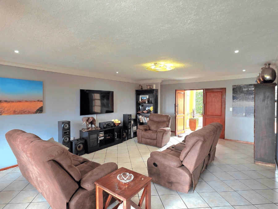 3 Bedroom Property for Sale in Bendor Limpopo