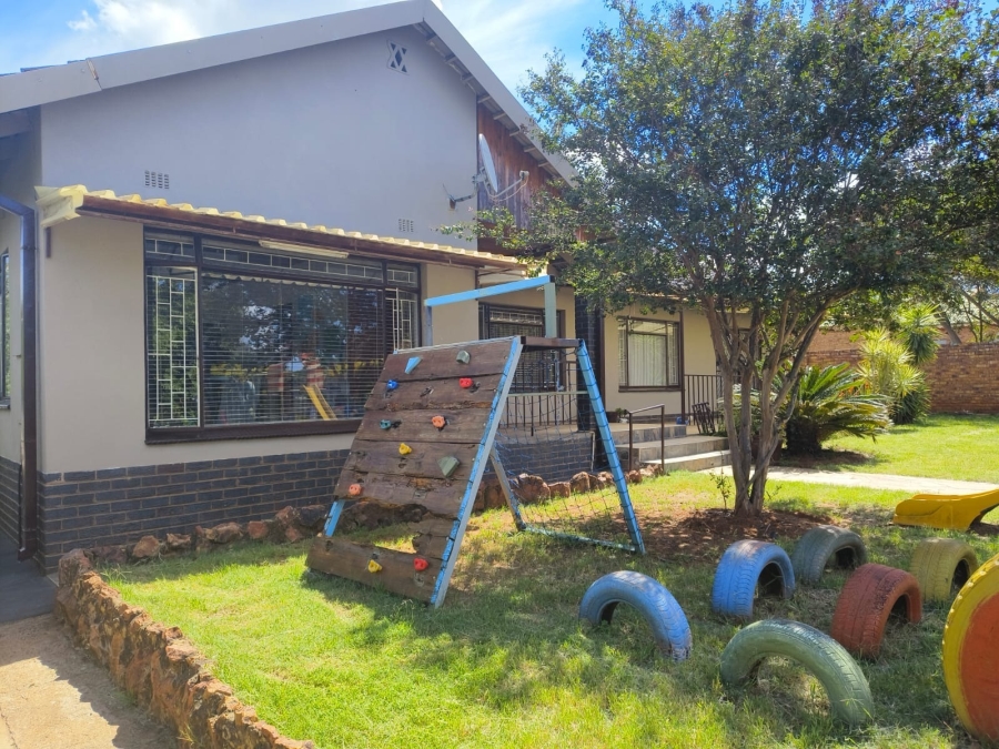 4 Bedroom Property for Sale in Jinnah Park Limpopo