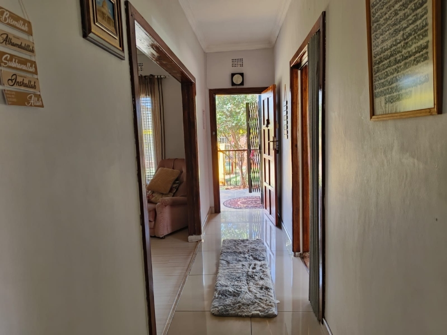 4 Bedroom Property for Sale in Jinnah Park Limpopo