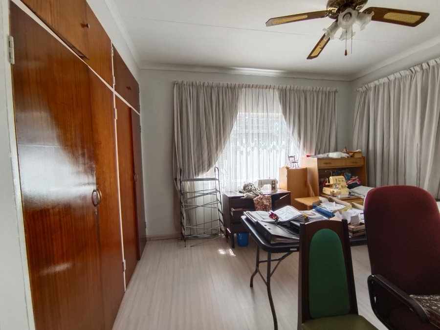 4 Bedroom Property for Sale in Jinnah Park Limpopo