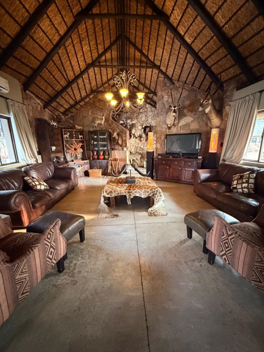 13 Bedroom Property for Sale in Mopane Limpopo