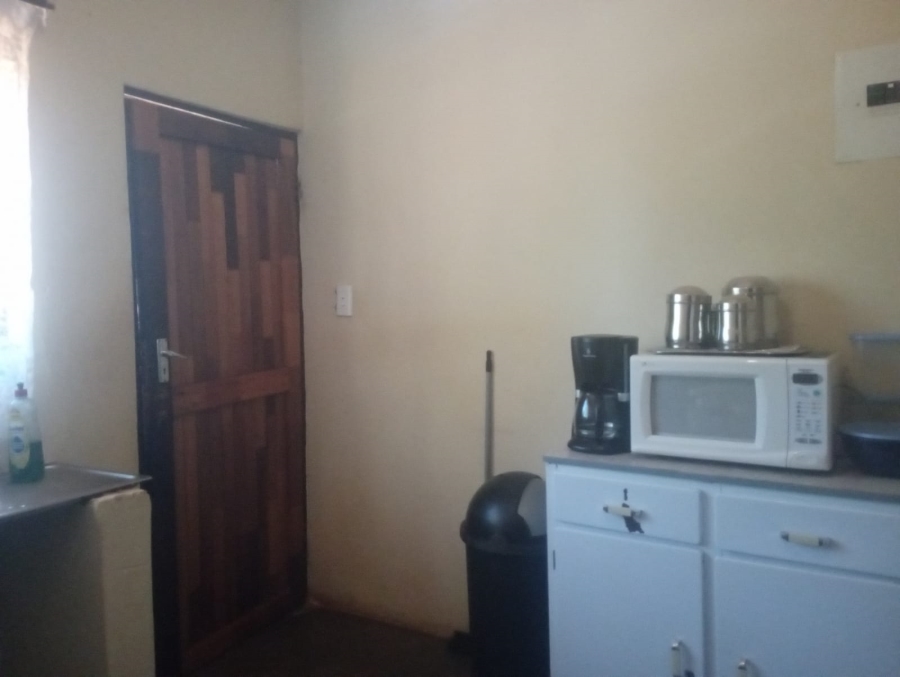 To Let 2 Bedroom Property for Rent in Mahwelereng Limpopo