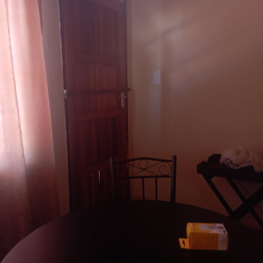 To Let 2 Bedroom Property for Rent in Mahwelereng Limpopo
