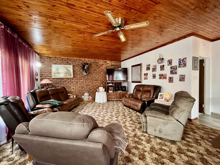 5 Bedroom Property for Sale in Bela Bela Limpopo