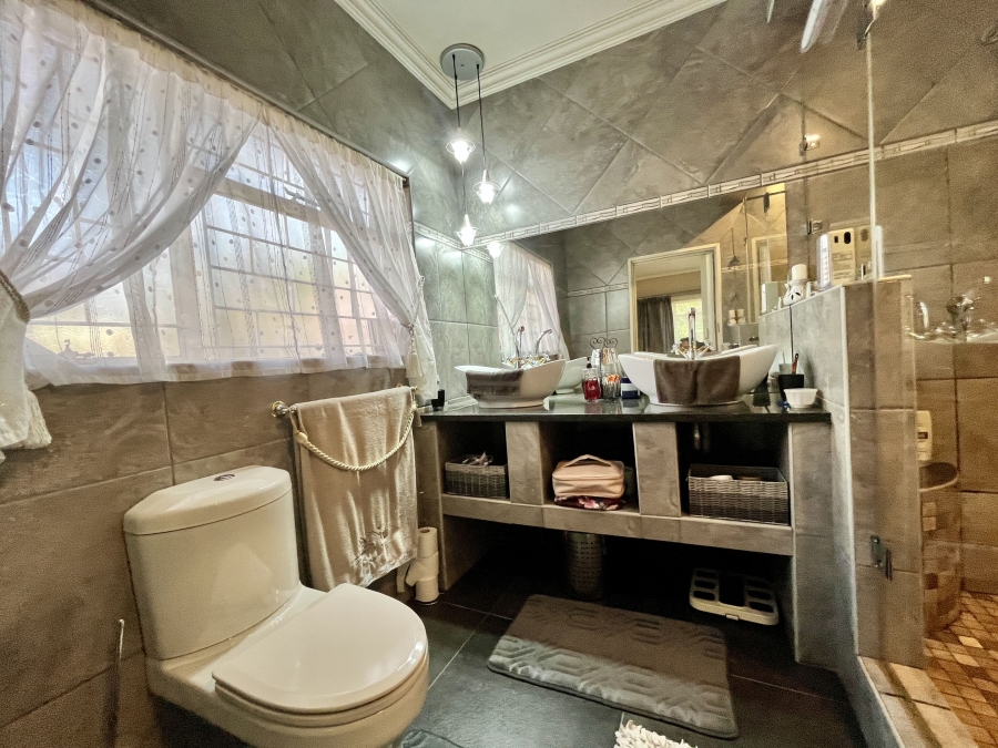 5 Bedroom Property for Sale in Bela Bela Limpopo