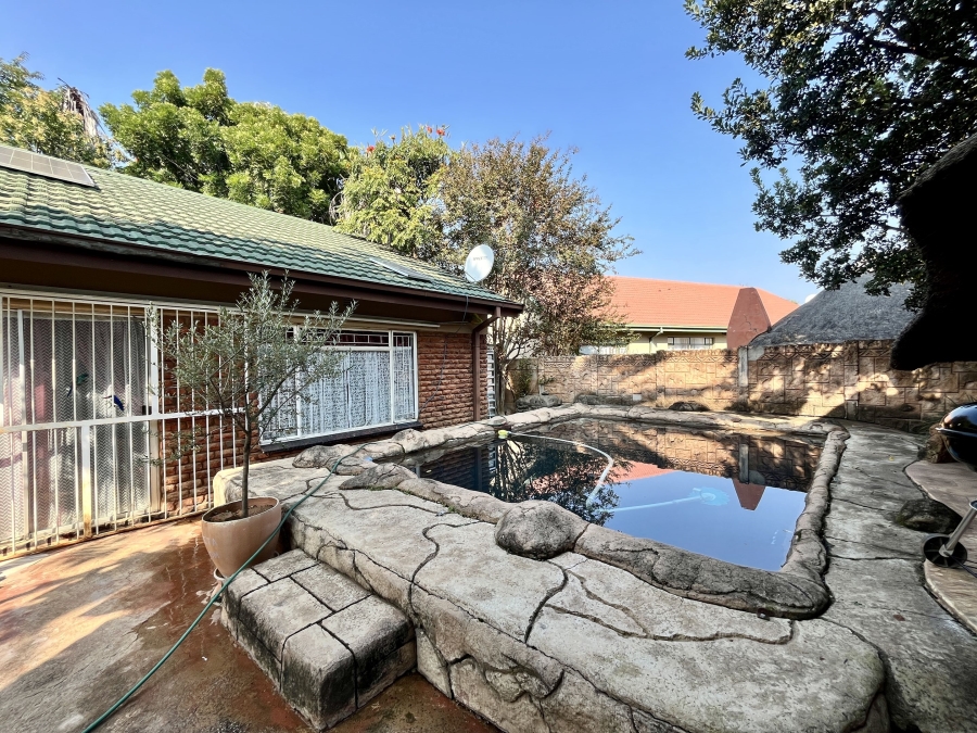 5 Bedroom Property for Sale in Bela Bela Limpopo