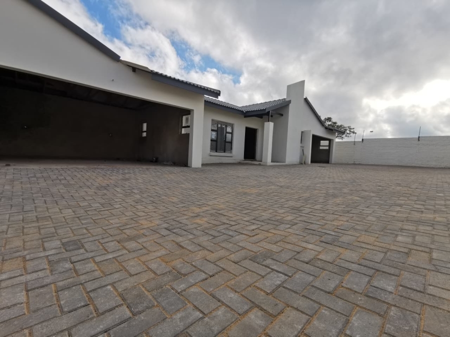 3 Bedroom Property for Sale in Bendor Limpopo