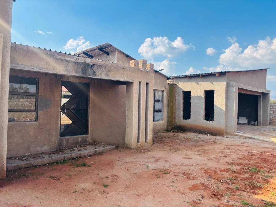 3 Bedroom Property for Sale in Mokopane Rural Limpopo