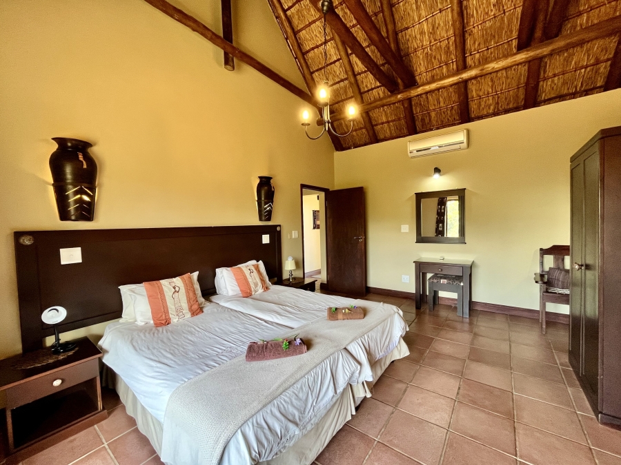 6 Bedroom Property for Sale in Zebula Golf Estate Limpopo
