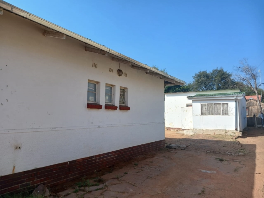 5 Bedroom Property for Sale in Annadale Limpopo