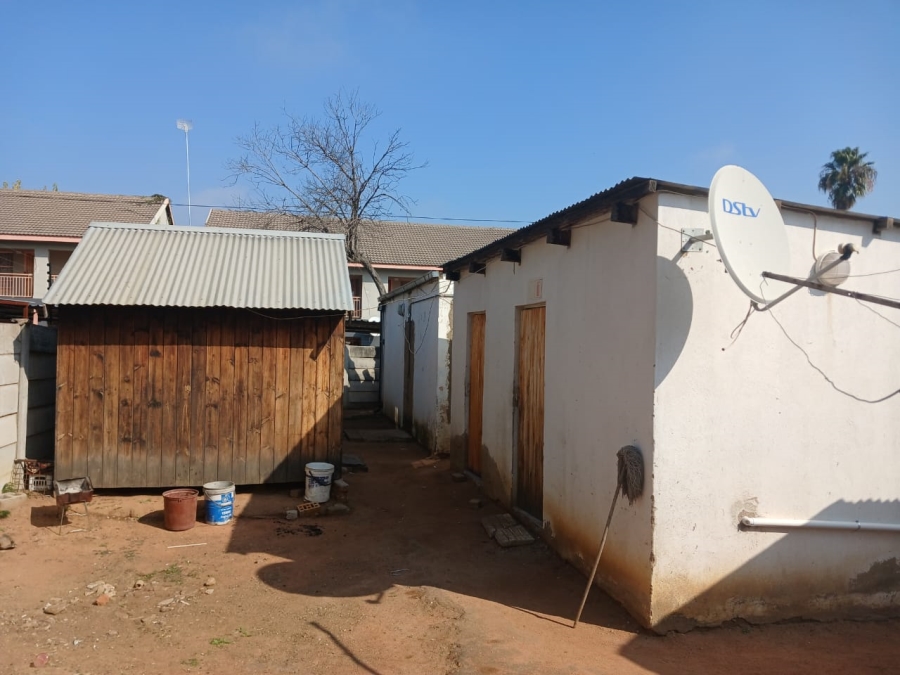 5 Bedroom Property for Sale in Annadale Limpopo