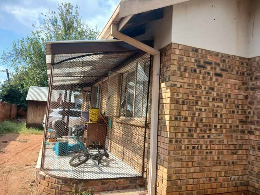 3 Bedroom Property for Sale in Flora Park Limpopo