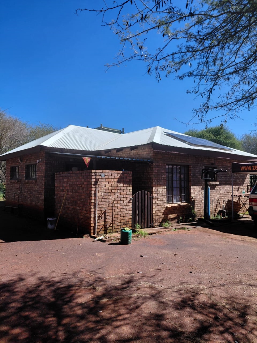 3 Bedroom Property for Sale in Northam Limpopo