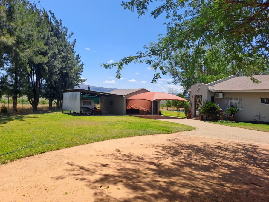 8 Bedroom Property for Sale in Mookgopong Limpopo