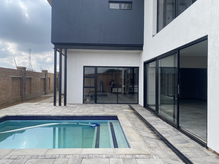 4 Bedroom Property for Sale in Bendor Limpopo