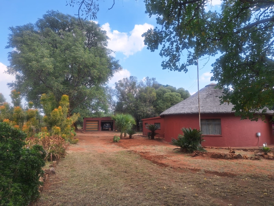 2 Bedroom Property for Sale in Maribashoek AH Limpopo