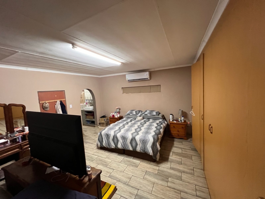 5 Bedroom Property for Sale in Mokopane Rural Limpopo