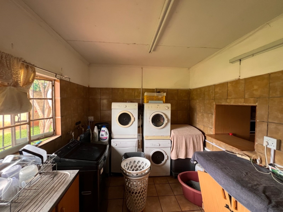 5 Bedroom Property for Sale in Mokopane Rural Limpopo