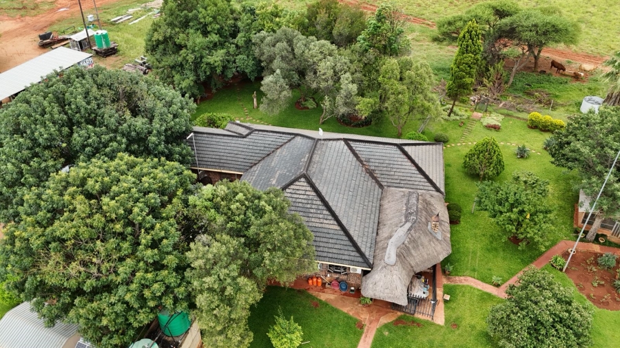 5 Bedroom Property for Sale in Mokopane Rural Limpopo