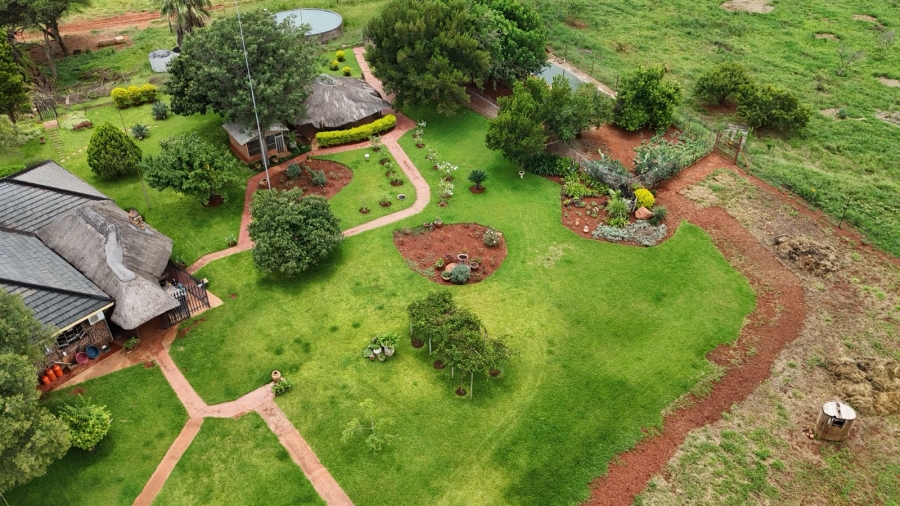 5 Bedroom Property for Sale in Mokopane Rural Limpopo