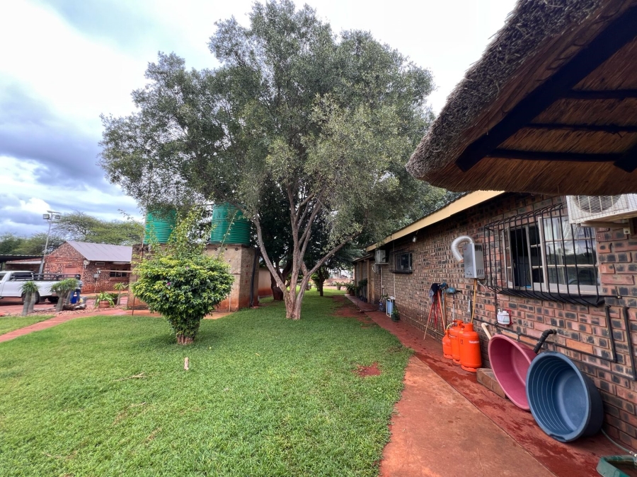 5 Bedroom Property for Sale in Mokopane Rural Limpopo