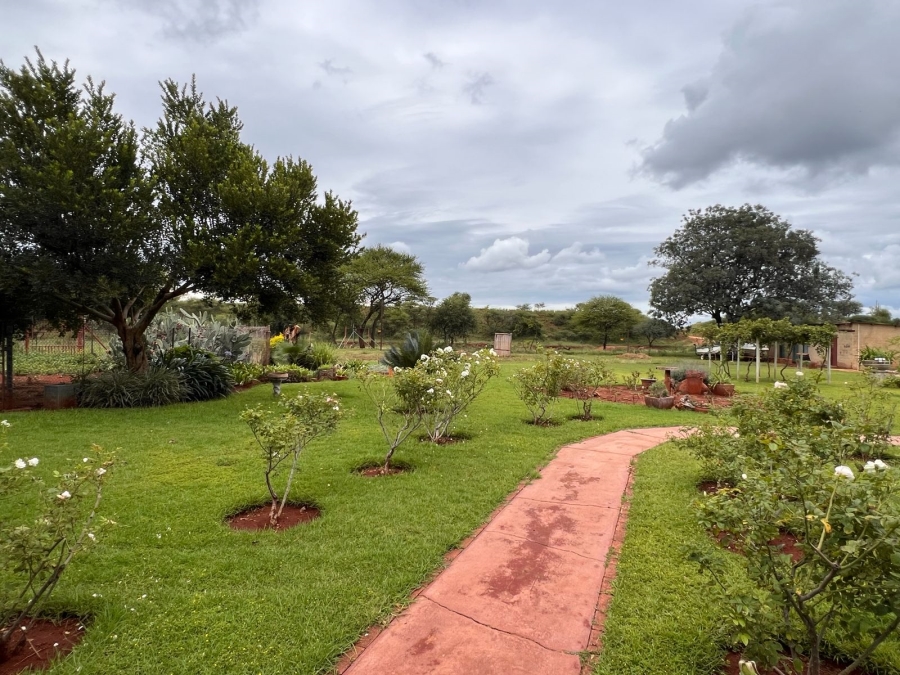 5 Bedroom Property for Sale in Mokopane Rural Limpopo