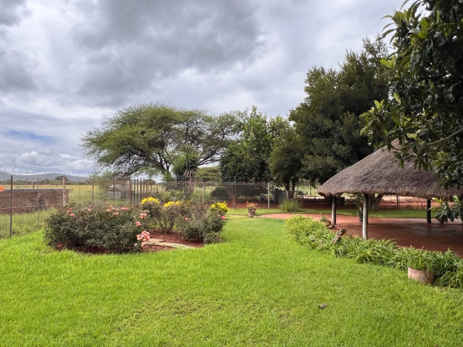 5 Bedroom Property for Sale in Mokopane Rural Limpopo