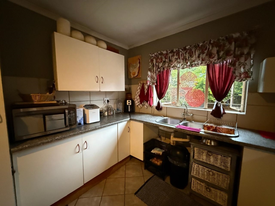 8 Bedroom Property for Sale in Chroompark Limpopo